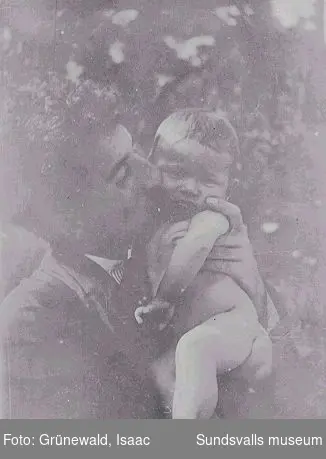 Isaac och Iván (f. 1911) Grünewald, sommaren 1912.