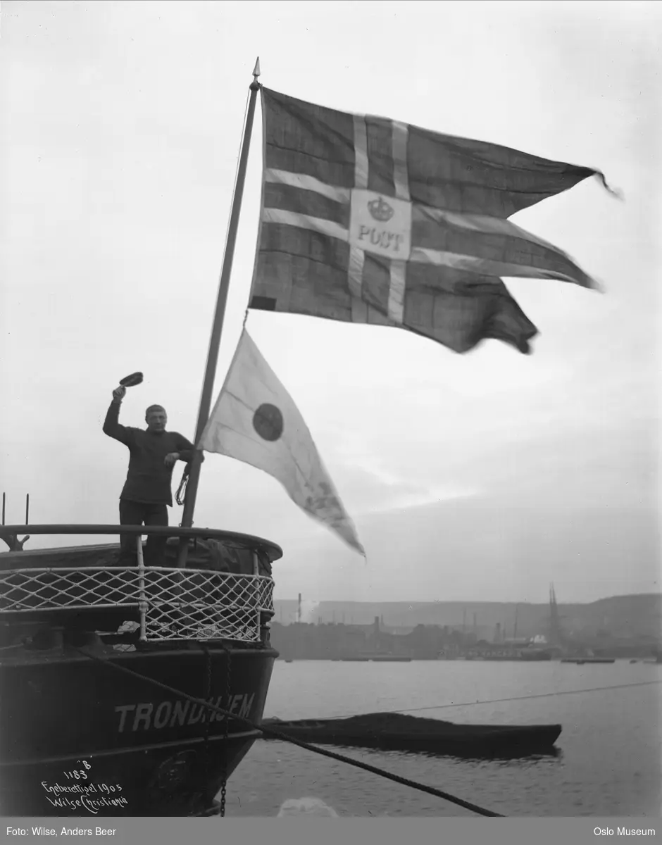 folkeavstemning, skip Trondhjem, akterstavn, post-flagg, ja-flagg, sjømann