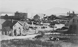 Bebyggelse i Harstadhavn med nordre del av Tordenskjolds gat