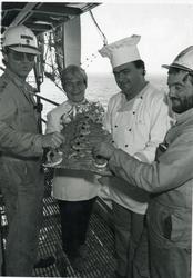 Ingrid Espelid Hovig sammen med kokken på Frigg QP Gérard Gé