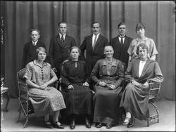 Gruppe, ukjent famlie 1926,