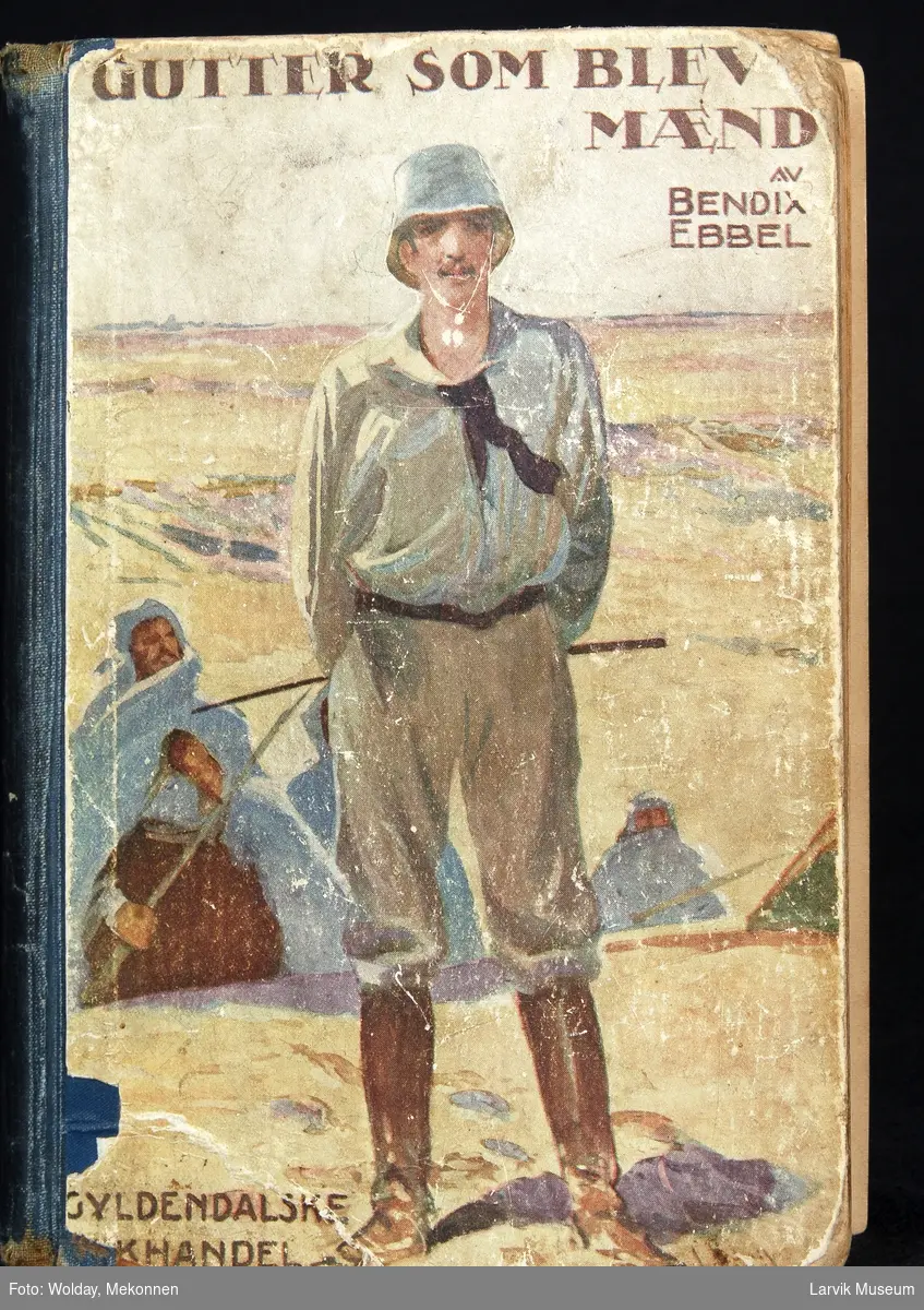 Ilustrasjon/tegning i farger av en mann i rideklær med pisk, ute i ørkenen sammen med beduiner som går med sverd. Div illustrasjoner i s/h gjennom hele boken. Foto av Abraham Lincoln på første omslagsside