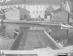 Blindtarmen, utenfor nåværende Frithjof Johnsen butikk. Krag