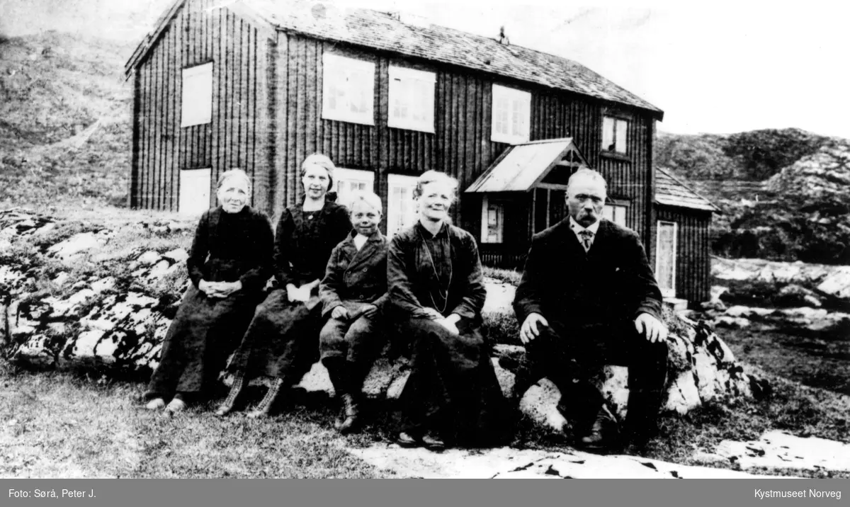 Familie fra Lian i Valøya