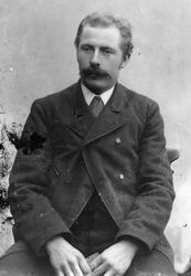 Mannsportrett av ukjent mann