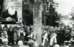 Folkehøyskole, bauta