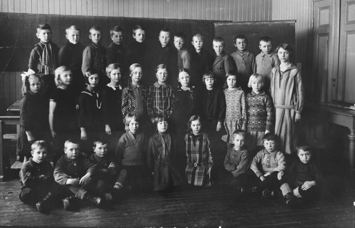 Kontra skole 1927