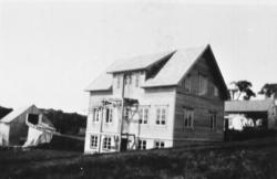 Huset til Ivar Eikrem under bygging 1929