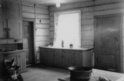 ..(Se Romsdalsmuseets årbok 2001)