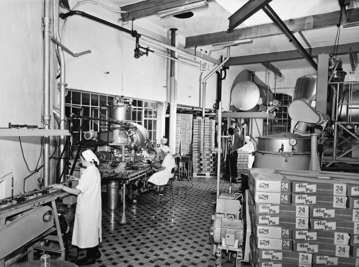 Hamar, Nestle, Melkefabrikken. produksjon og fylling av HaPå glass, Hamar Pålegg lagd på Hamar siden 1949 til 2008,
