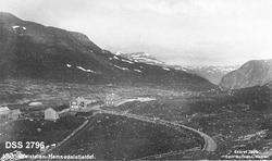 "Breistølen i Borgund. Sett fra øst.  Prospektkort (1931)"