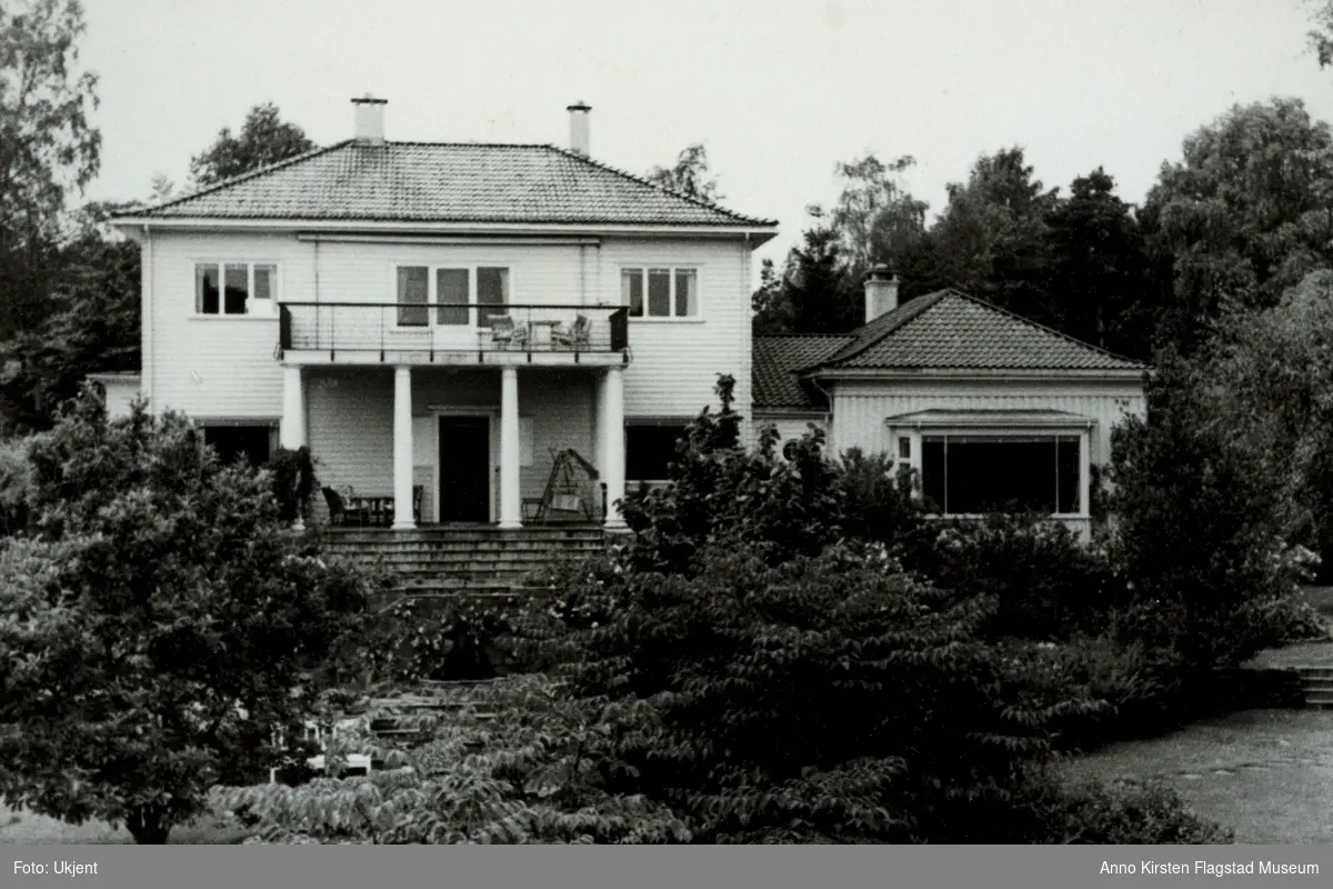 Kirsten Flagstads hjem Amalienborg i Kristiansand. Kirsten Flagstad's home Amalienborg at Kristiansand. 