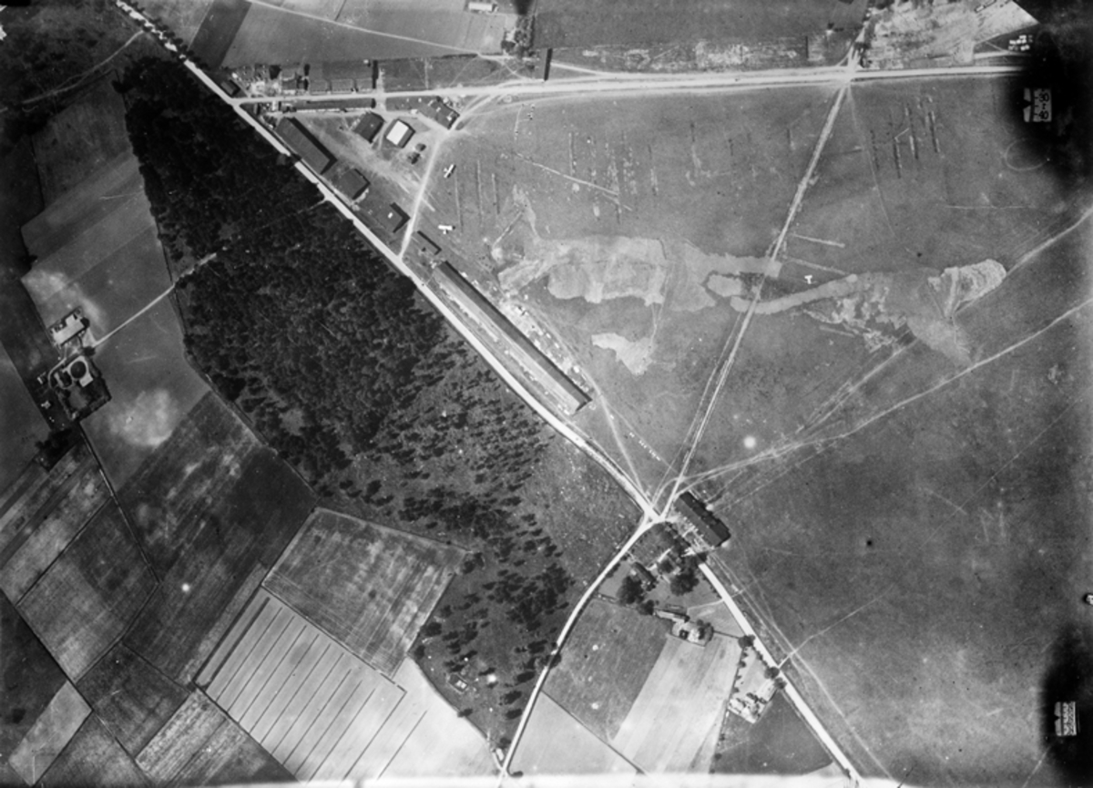 Flygfotografi över Malmen, ca år 1918