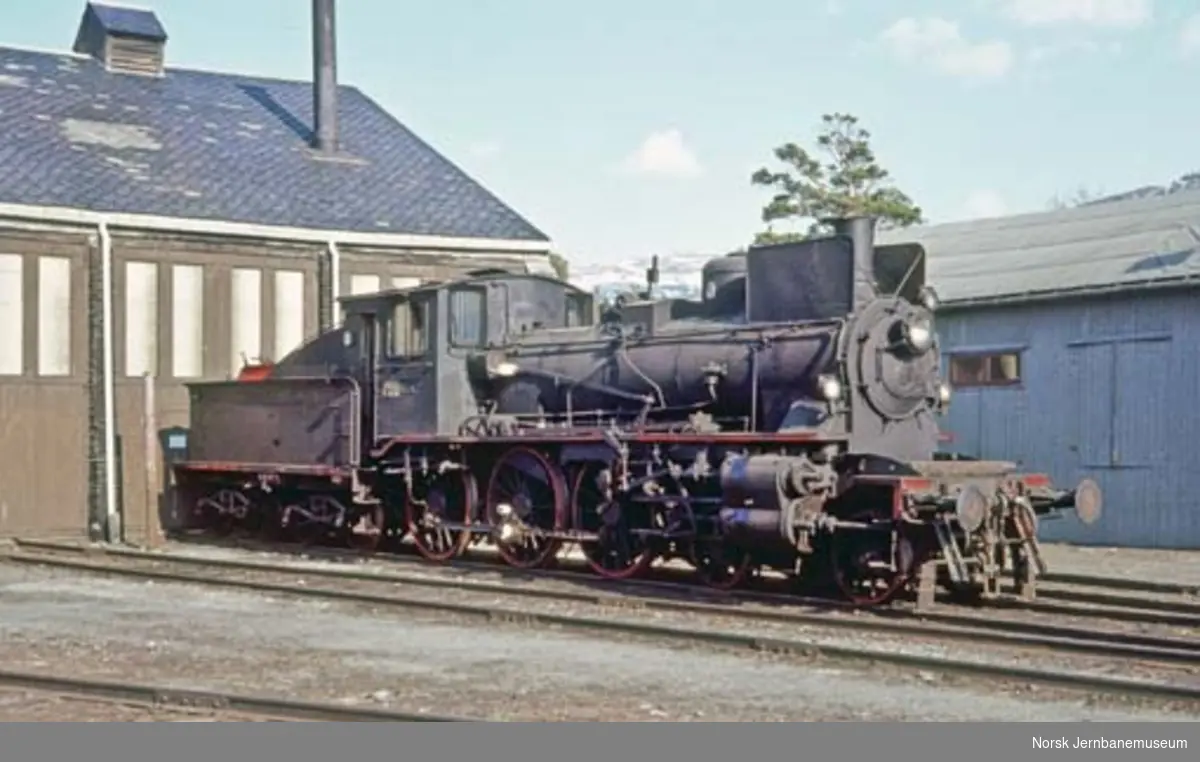 Damplokomotiv type 27a nr. 234.
