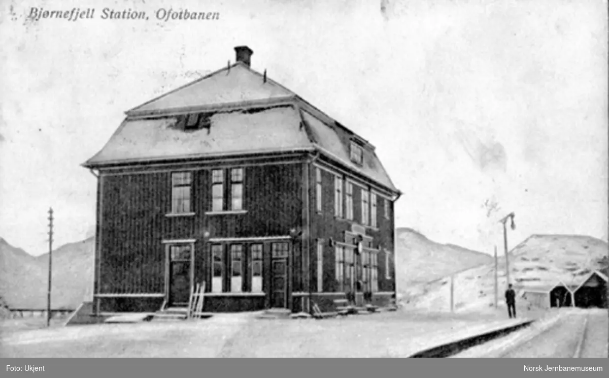 Stasjonsbygningen på gamle Bjørnfjell