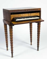 Sybord med piano