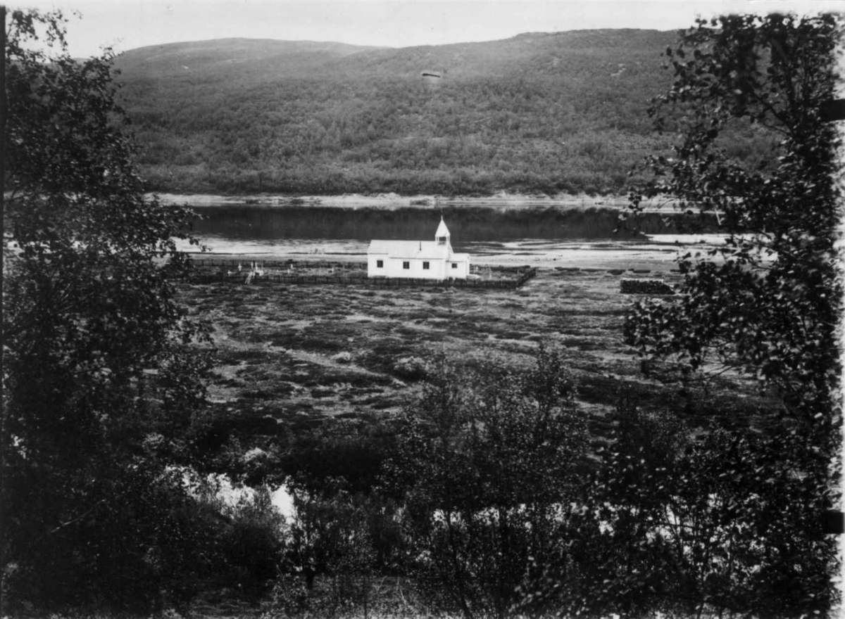 Polmak kirke, 454, Tana, Finnmark, oppført 1858, med landskap omkring, ca 1900.